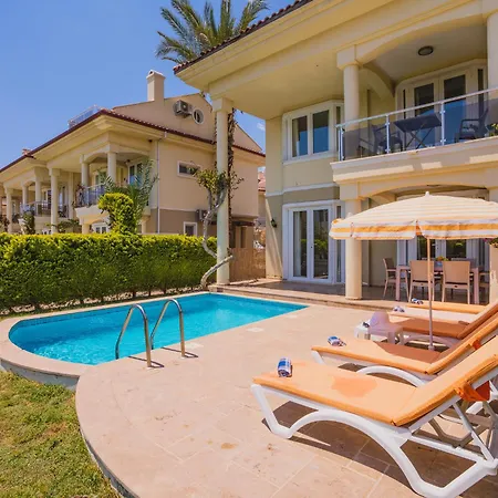 Sunset Beach Villas And Apartments-2