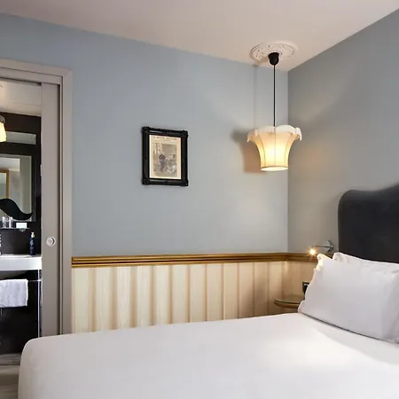 Les Plumes Hotel-3