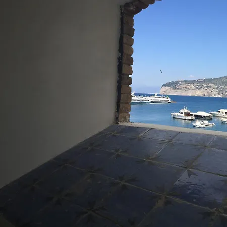 Yacht Club Capo Cervo Suites B&B-3
