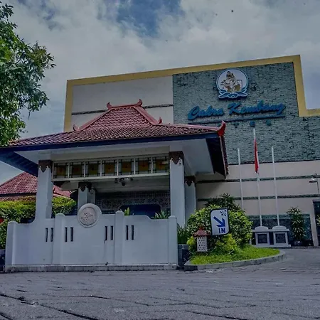 Cakra Kembang Hotel-3
