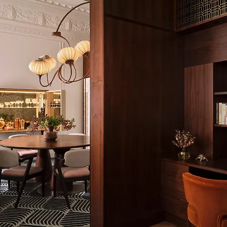 Rosewood Vienna-3