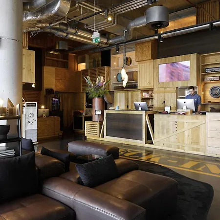 25Hours Hotel Hamburg Hafencity-3