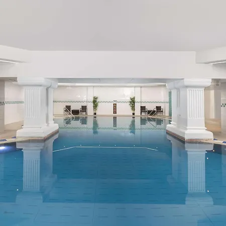 Doubletree By Hilton Brighton Metropole-3