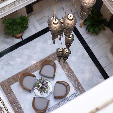 Hotel Gravina 51-2