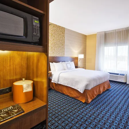 Fairfield Inn & Suites By Marriott Plattsburgh-2