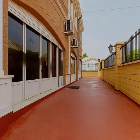 Ayz Elcano - Auto Check-In Property-2