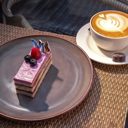 Moevenpick Hotel & Residences Nairobi-2