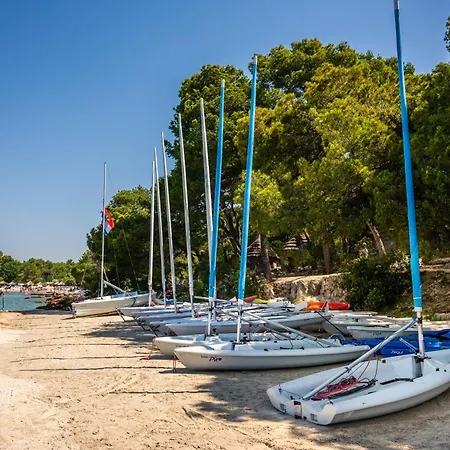 Pine Beach Bungalows All Inclusive-3