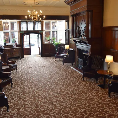 Russ Hill Hotel-2