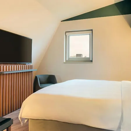 Renaissance Amsterdam Hotel-3