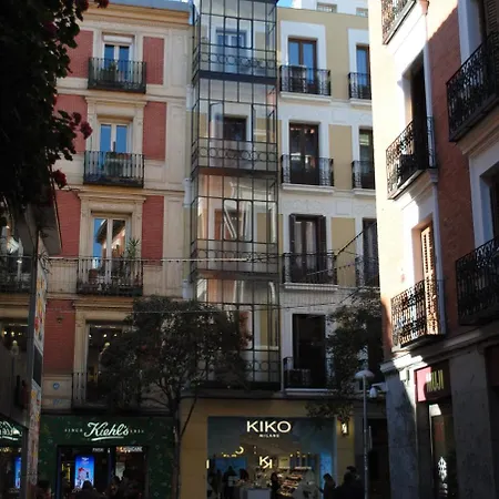 Hostal Abril Madrid-3