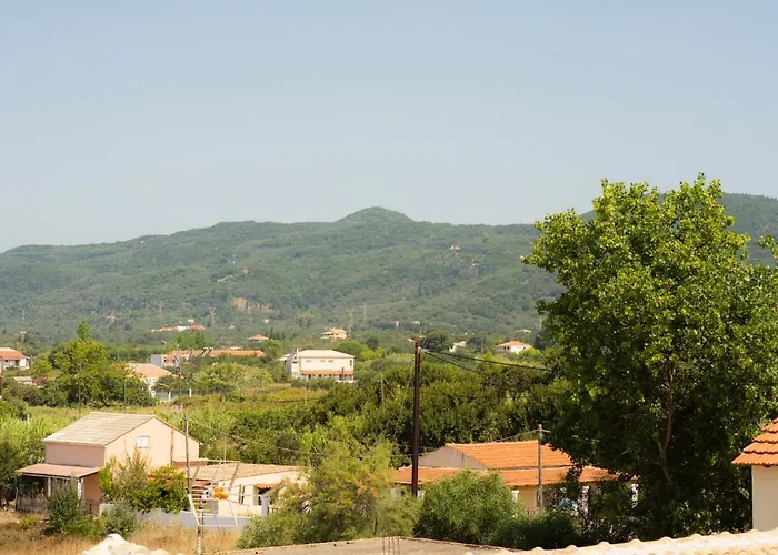 Issos Studios