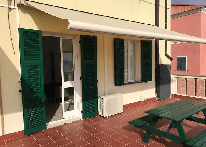Old Fisherman House