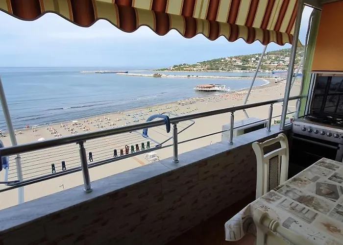 Apartment Sea View