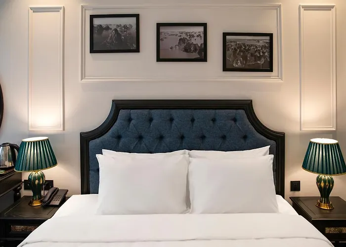 Ha Long Essence Hotel
