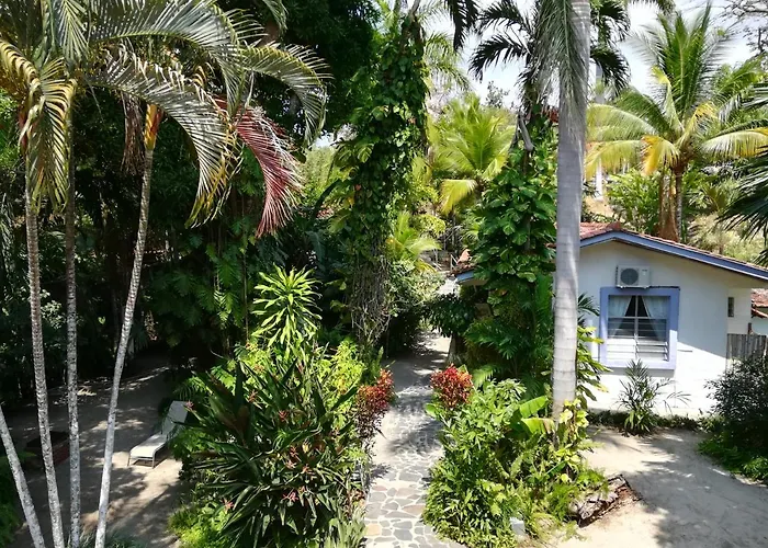 Togo B&B Farallon