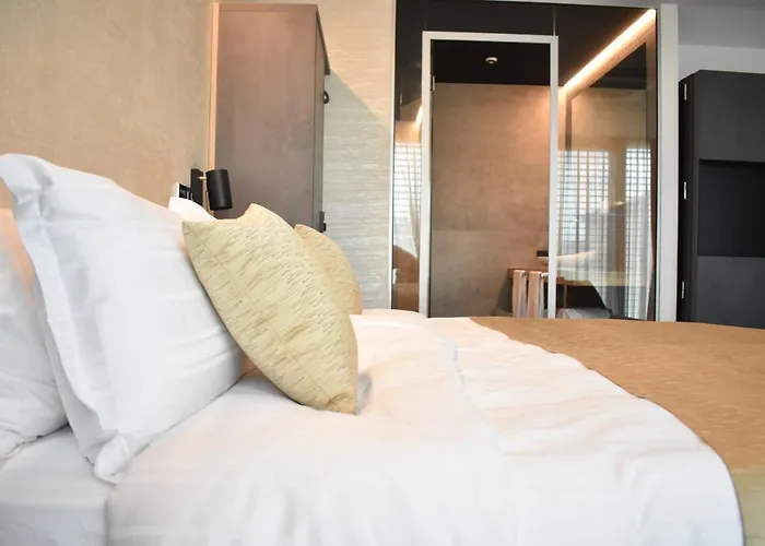 Sky Beach Aparthotel