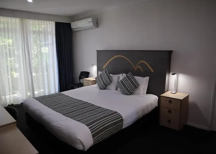 Nesuto Leura Gardens