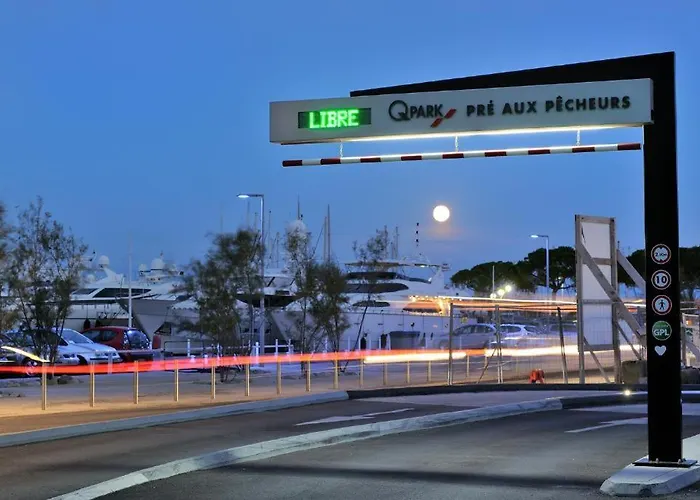 Les Remparts Antibes Location