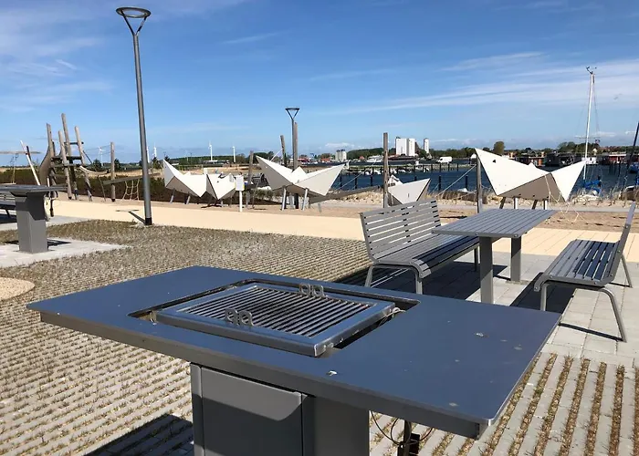 2Zi-Ferienwohnung am Südstrand mit eigenem Parkplatz perfekt für Familie