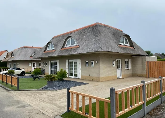 Beach bungalow Hellevoetsluis