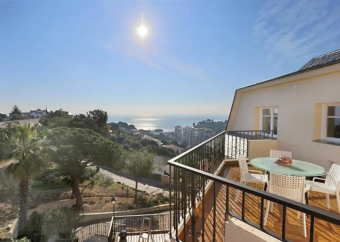 Homestay Villa Estrella - Costa Brava
