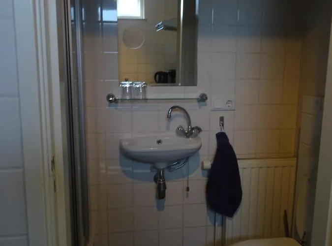 Studio Met Woonslaapkamer,Keuken En Badkamer Dreefje 5