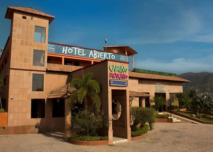 Camino Mexicano Hotel & Resort