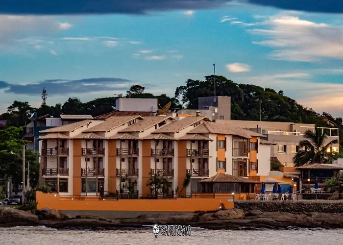Hotel Pontal Das Rochas