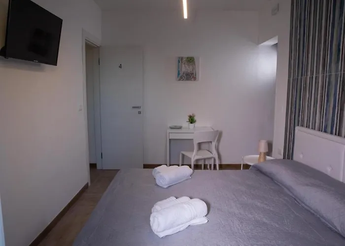 Largo Sicilia B&B