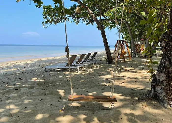 Koh Jum Delight Beach