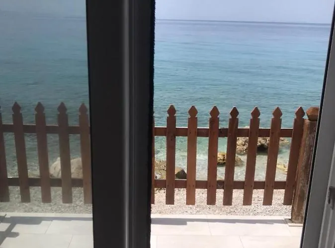 Villa John