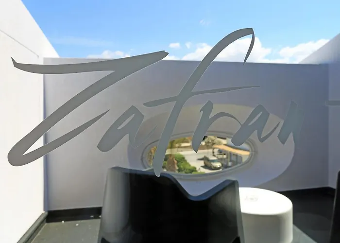 Zafran Boutique Hotel