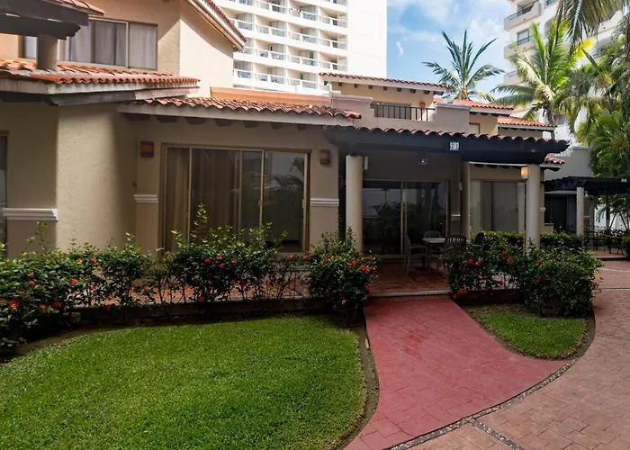 Aca Suites Ixtapa