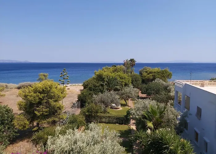 Geranium Villa By The Sea