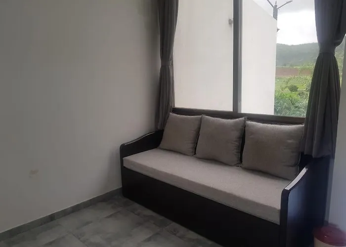 Mountain N Lake Resort