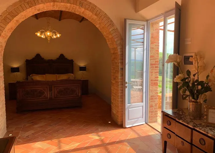 Cordella In Valdorcia Truffle&Olive Oil Resort