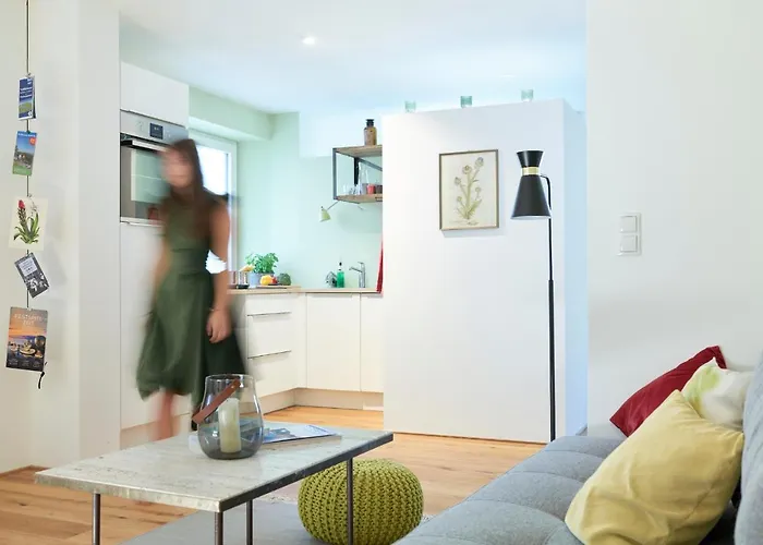 Rotes Haus Bregenz Garten Wohnung