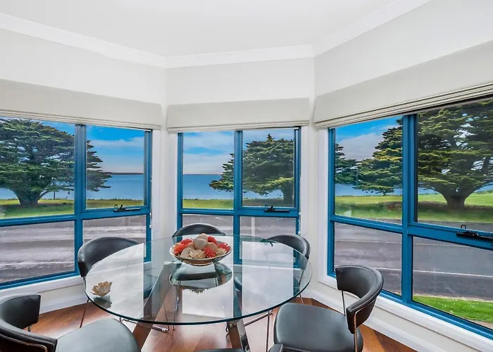 Seascape Accommodation
