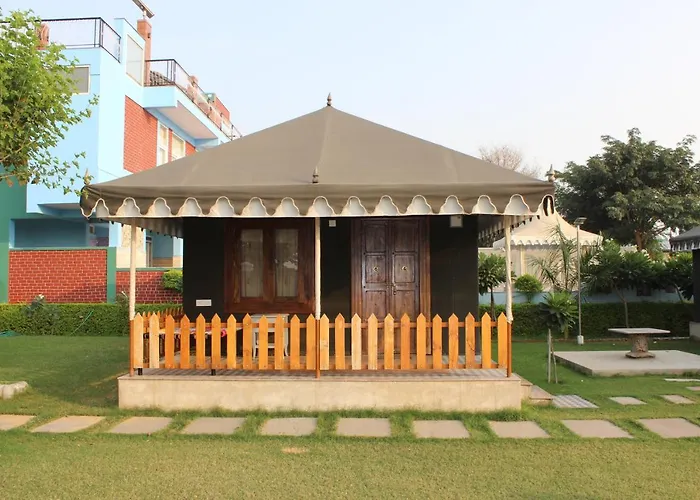 Amrit Van Resort