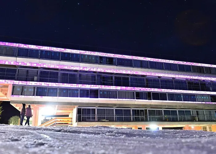 Th 1400 Hotel
