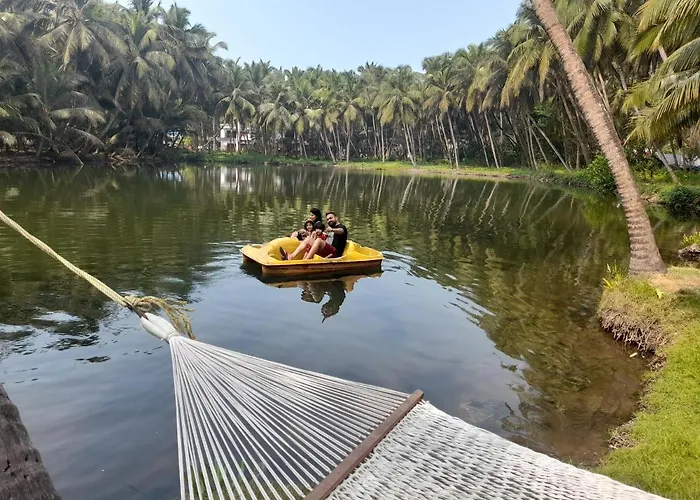 Riverlap Homestay
