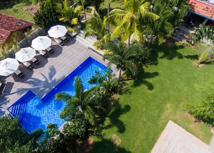 Tropical House - Jungleside Villa