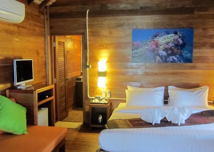 Ten Moons Lipe Resort