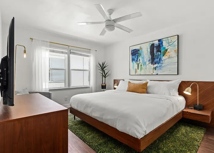 Spacious Coastal Apartment In A Colorful Community - Nrp22-00590