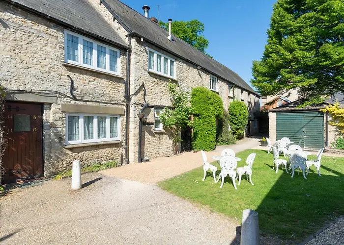 Jersey Arms Hotel Bicester