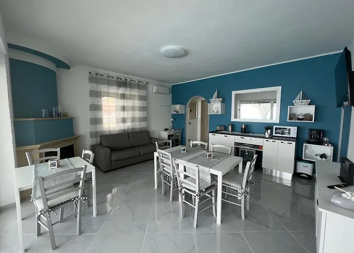 Villa Ludo A Zambrone Tropea
