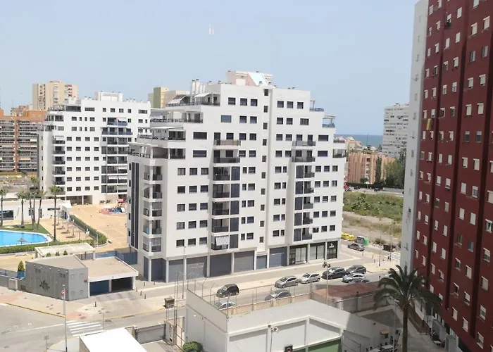 Espectacular apartment con piscina, vistas al mar y tranquilidad