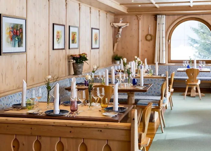 Alpenhotel Tirol