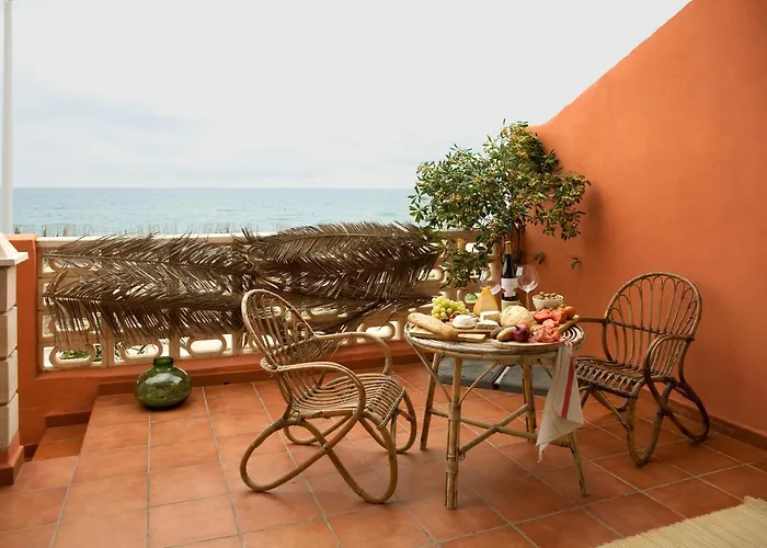 Beachfront House, Valencia, Wifi, Paddle Surf Board, Incredible Views
